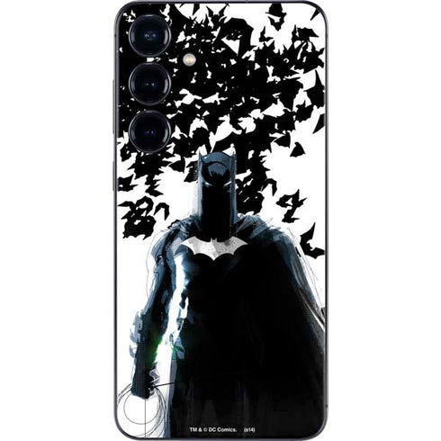 DC Comics Batman Holding batarang Art Galaxy S25 Skin